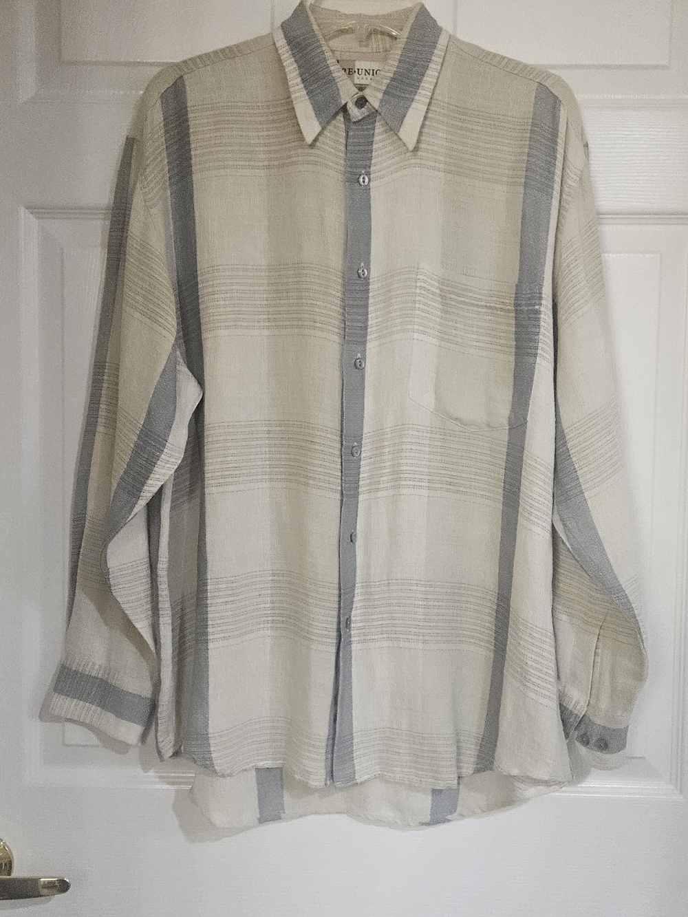 RE UNION casual Men's Cream & Gray Striped Button-Down Shirt SIZE m
